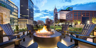 360 Market Square Gallery 24