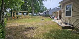 2402 Lakehurst Avenue Gallery 11