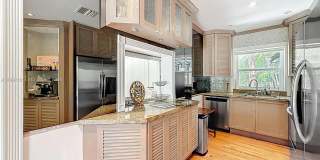 1419 NE 4th Ct Gallery 12