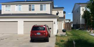 3 BEDROOM, 2 BATHROOM TWIN HOME Gallery 1