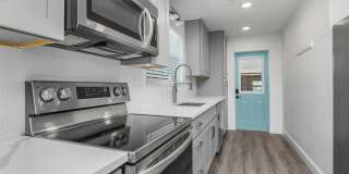 Bonita Shores - 3/2 Home just minutes from Bonita Beach! Gallery 15