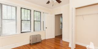 4715 North Leavitt St. Apt. Gallery 15