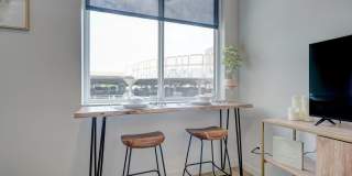 The Ayva Midtown Gallery 9