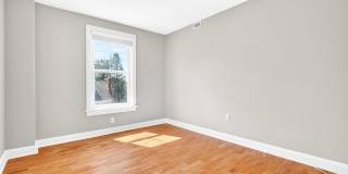 225 Stanley Avenue unit: 204 Gallery 28