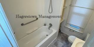 Duplex on Pennsylvania Ave Gallery 10