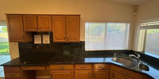 2713 E Verbena Drive Gallery 50