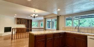 4 Bedroom Home + Den in Saratoga! 4 Bedroom Home + Den in Saratoga! Gallery 11