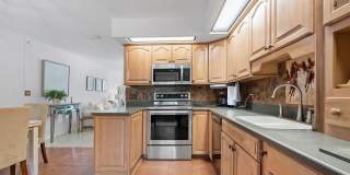 1369 Riverside Circle Gallery 16