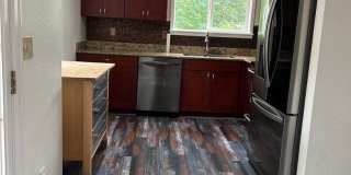Beautifully Updated Fairwood Cul-de-Sac Home – Fresh Paint Throughout! Gallery 17