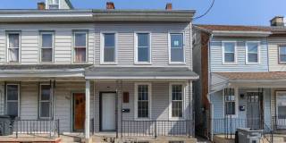 825 Scull Street - 1 Gallery 1