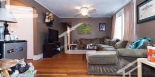 Charming 5 Bedroom-No Broker Fee Gallery 1