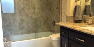 Relaxing Condo just steps away from the beach! Gallery 23