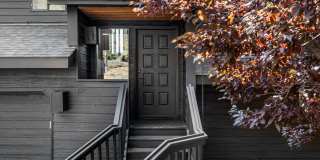 Westside Gem With Amazing Views Gallery 3