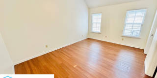 1314 Crosstown Court Gallery 8