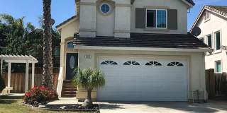 GREAT NEIGHBORHOOD...CENTRAL BRENTWOOD LOCATION CLOSE TO ALL! Gallery 1