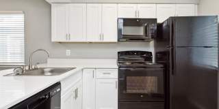 Stonehill Gallery 48