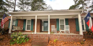 1651 Greenock Ave Gallery 1