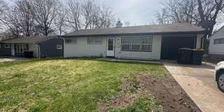 4 bedroom 1 bath Gallery 1
