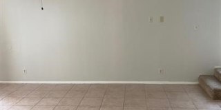 6718 Silvermine Drive Gallery 5
