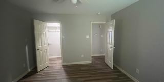 Nice 3 Br. 2 Bath home in Ward Gallery 14
