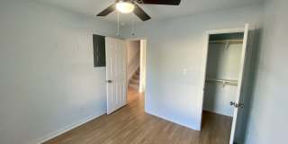 1628 S HAMILTON ST Gallery 6