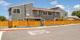 2102 - 2108 Drescher Street Gallery 23