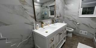 85 Locust Avenue Gallery 14