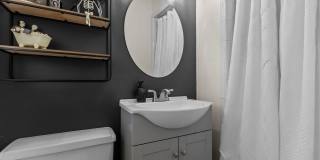 Beautifully Updated 4 Bed 3 Bath Home in Fayetteville Gallery 20