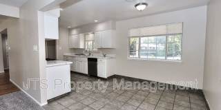 6565 S. Land Park Drive Gallery 23