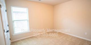 1870 Oakwood Dr. Gallery 7