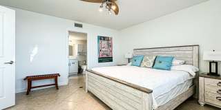 7920 SUN ISLAND DRIVE S Gallery 21