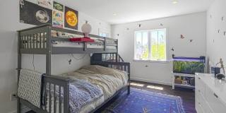 1616 Cerro Gordo St Gallery 27