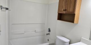833 Village Quarter Road Gallery 11
