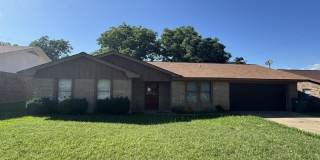 207 Sharp Avenue Gallery 1