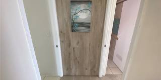 2825 S King Street Gallery 16