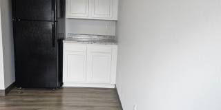 Cedar Terrace Gallery 7