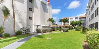 1516 S Lakeside Drive Gallery 5