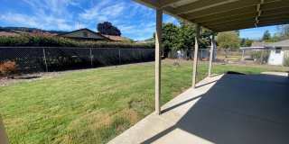 Great 3 Bedroom Home on the Westside! Gallery 19
