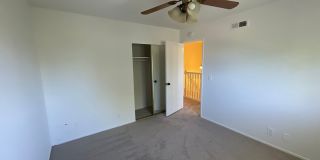 Huntington Continental: 4 Bedroom 1.5 Bath Attached Townhouse Gallery 14