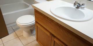 2 bedroom 2 bathroom flat Gallery 7