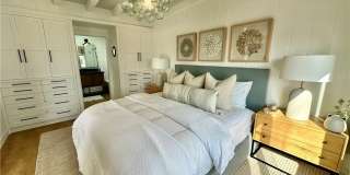 252 Grandview Street Gallery 18