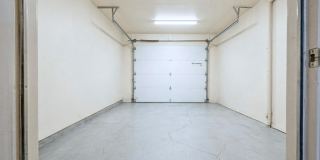 3055 N Corrine Drive Gallery 9