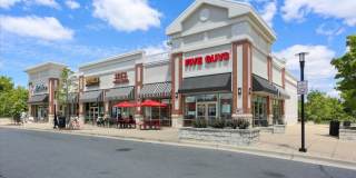 Spacious Ground Floor Condo in Silver Spring Gallery 54