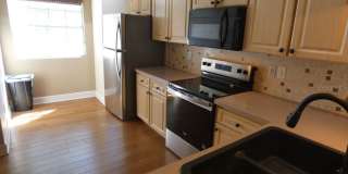 Spacious 2-Bedroom, 2-Bath Villa with Pond Views and Garage in Largo! Gallery 12
