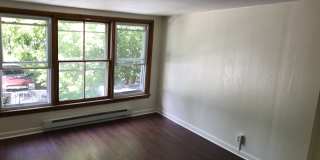 122 N. Penn St. - 3 Bedroom half duplex - $1100 - Available Mid August Gallery 4