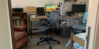 7 Putnam St. Gallery 8