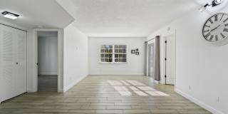 1625 SE Green Acres Circle Gallery 10