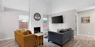 Updated 3 bedroom duplex near Greenbelt! Gallery 8
