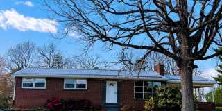 4 Bedroom Home in Campbell County Gallery 1