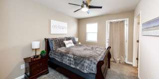 Fully Furnished Downtown 2 Bed, 4 Bath Executive Townhouse Gallery 31